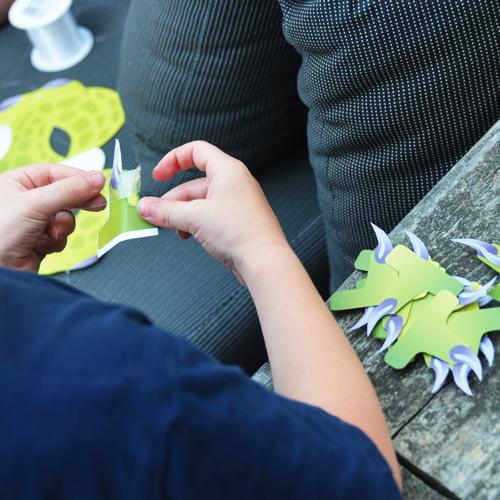 Dino masker nagels knutselen